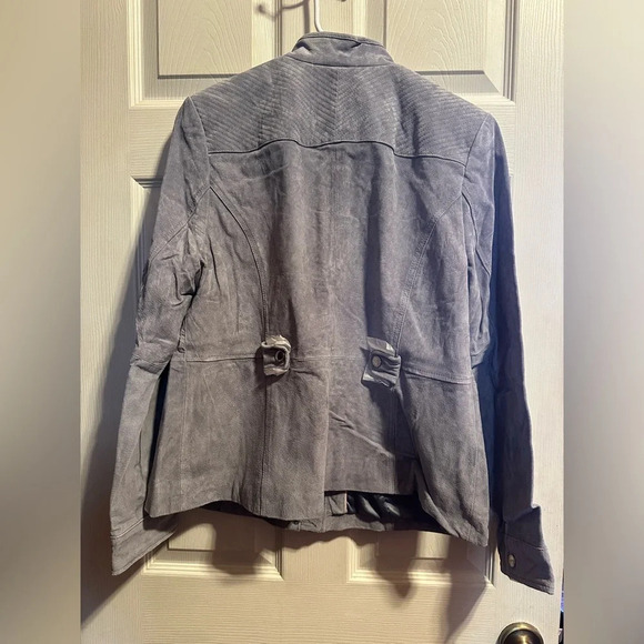 Isaac Mizrahi NWOT 100% suede blue/gray silver hardware flight jacket 21” p2p - Picture 6 of 15